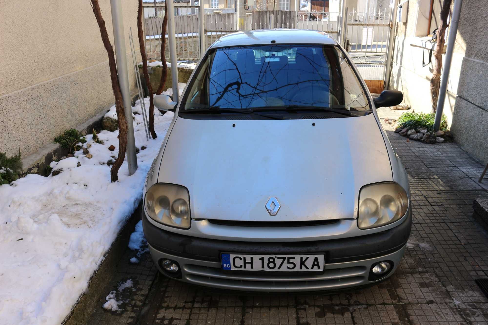 Renault Clio 1.2 , 60 к.с. , Бензин, 2000 г. в много добро състояние