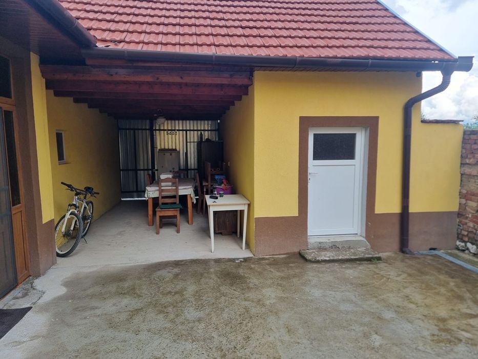 Casa de vanzare in Ghighiseni