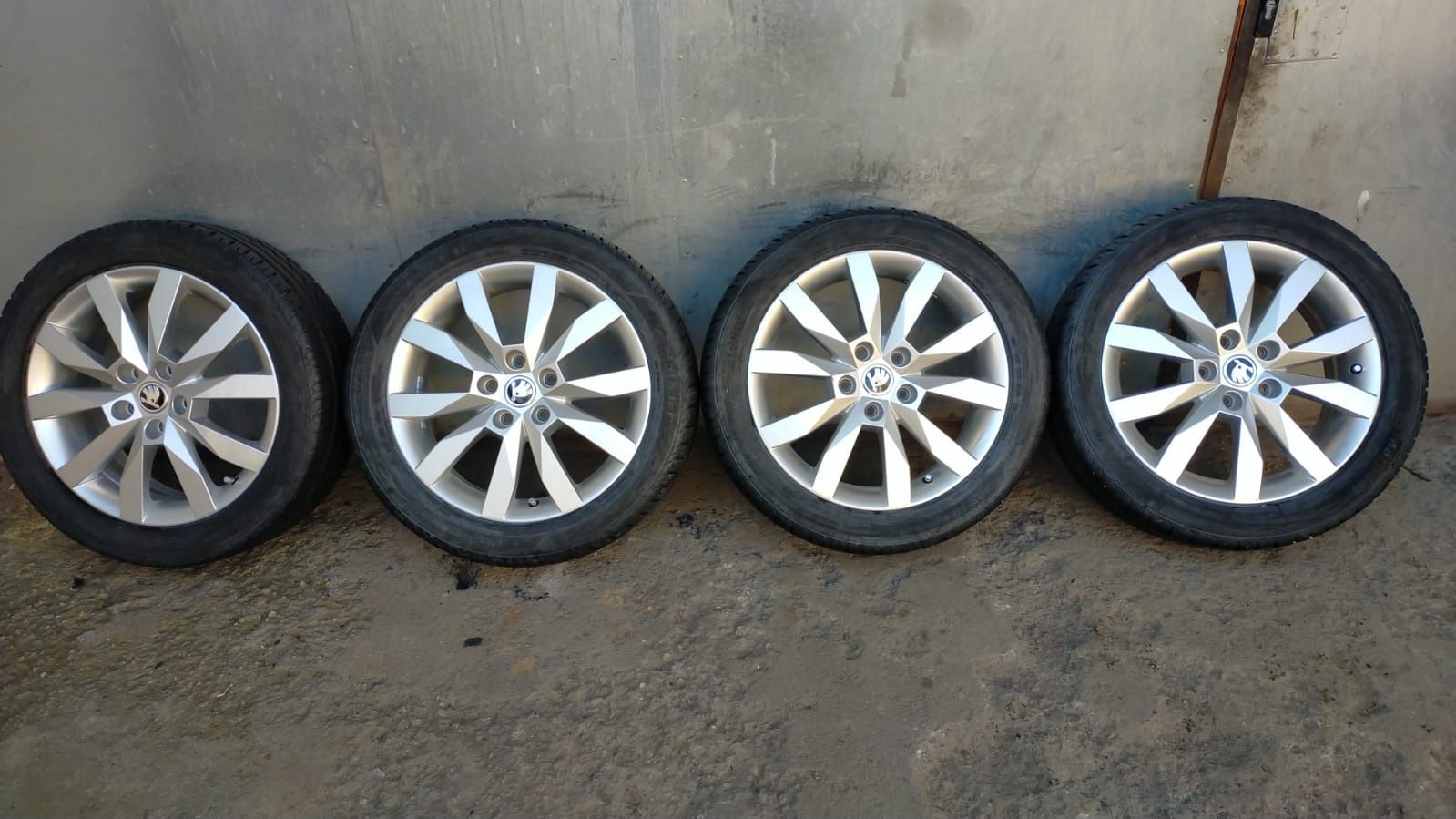 Jante de aliaj originale pt Skoda Octavia 5x112 pe 17 țoli