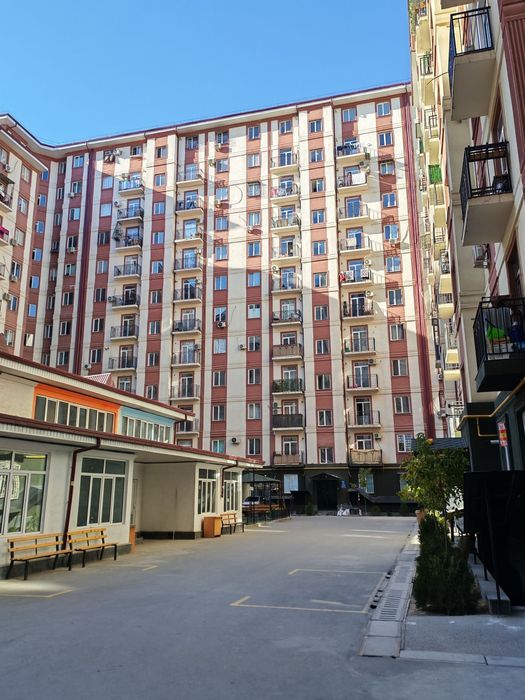 Arenda kvartira. Nici vellas navostroyka. Olmos metro. 3/8/12