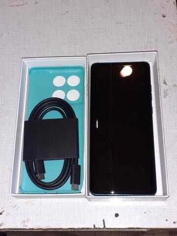 Motorola Edge 60 Fusion – Nou + Accesorii (LIBER DE RETEA)