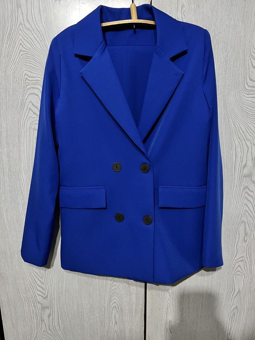 Костюм женский 44