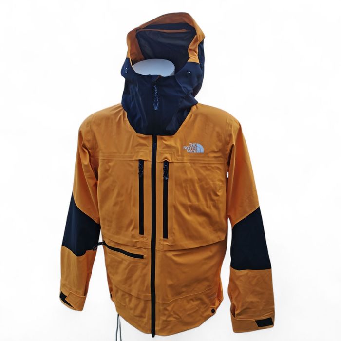 Geacă hardshell nouă The North Face L5 Futurelight, munte