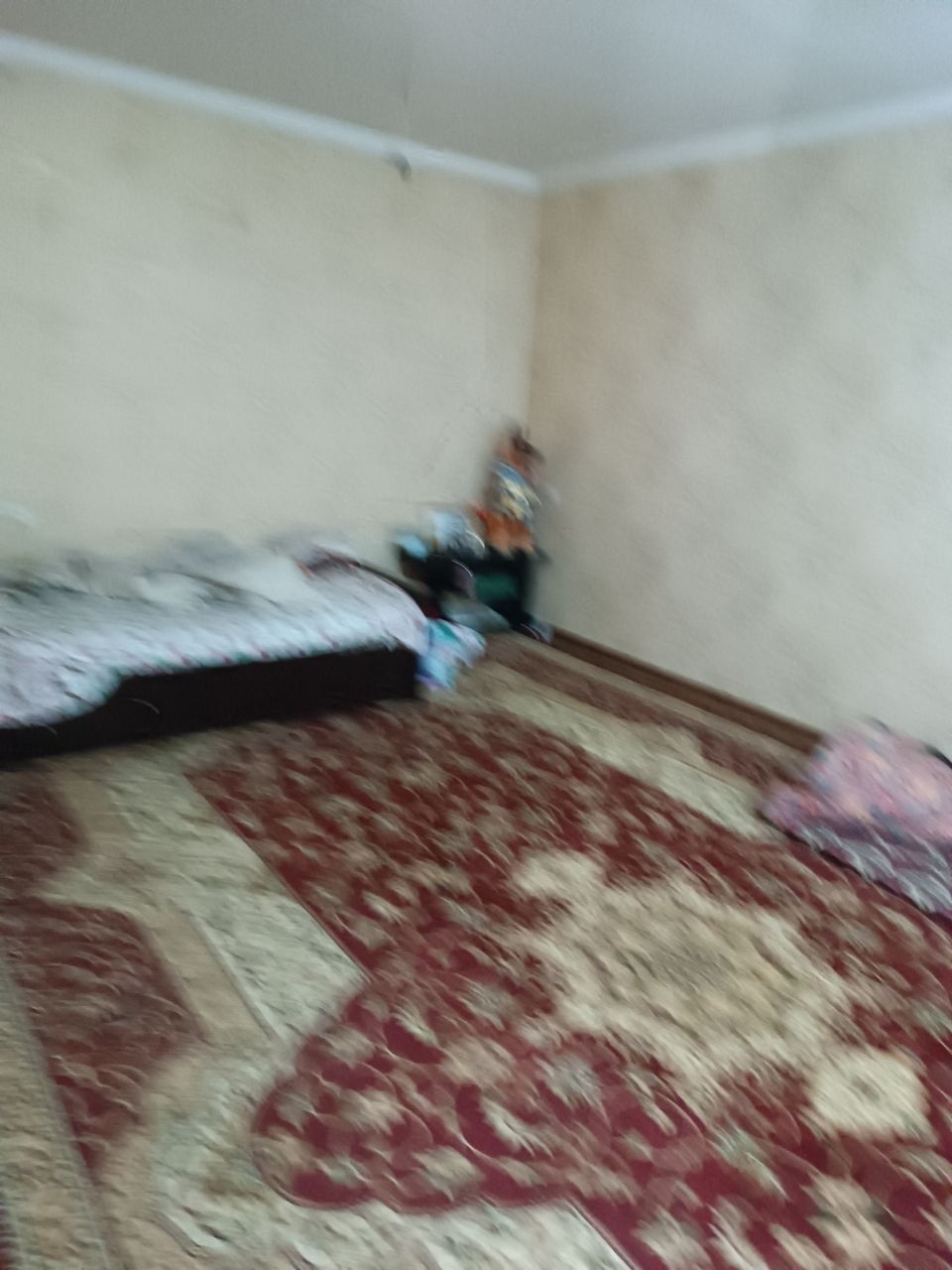 Аренда свой дом! Карасу 1 ,2/1/1, можно студентам 8 человек и больше.!