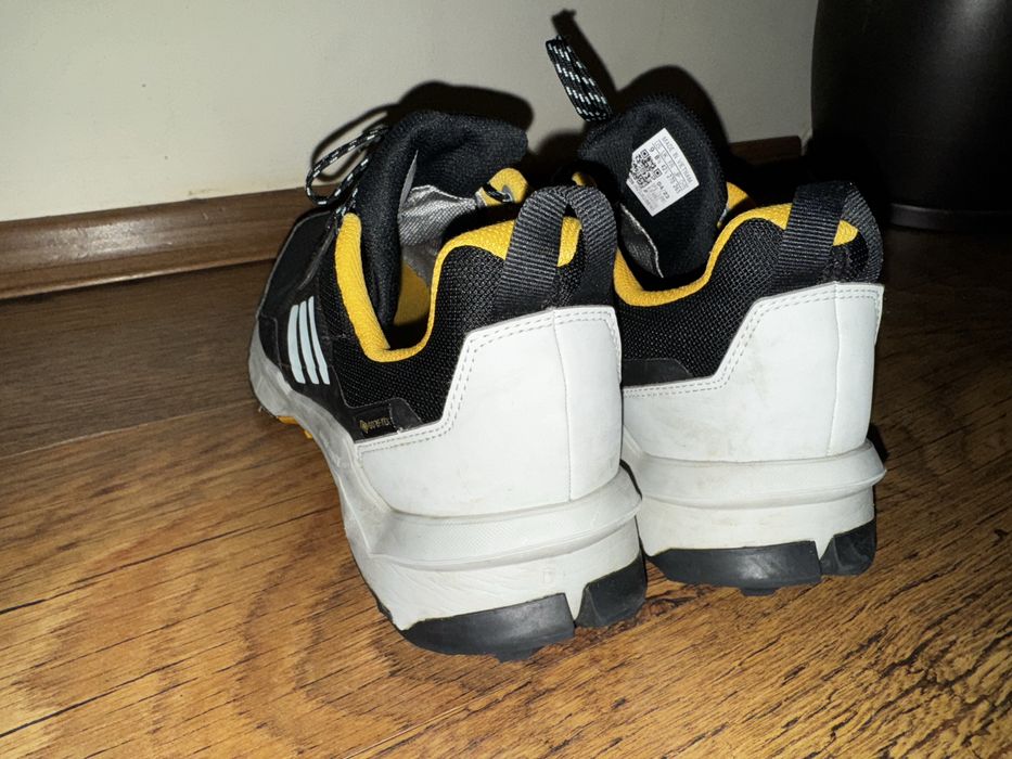 Можки зимни маратонки Adidas Gore-tex