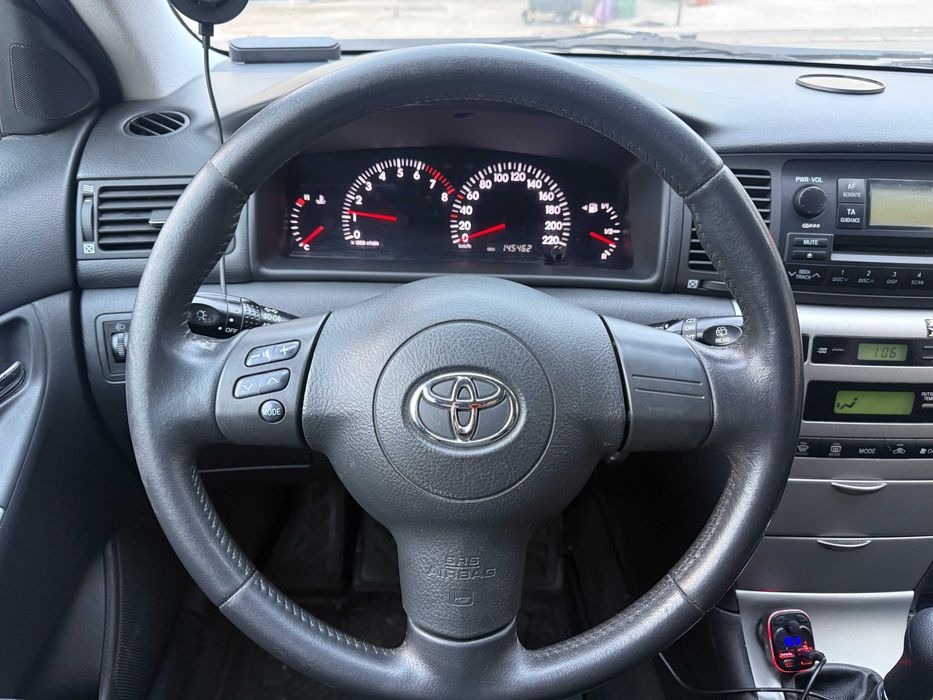 Toyota Corolla + Set Cauciucuri de Iarna Incluse