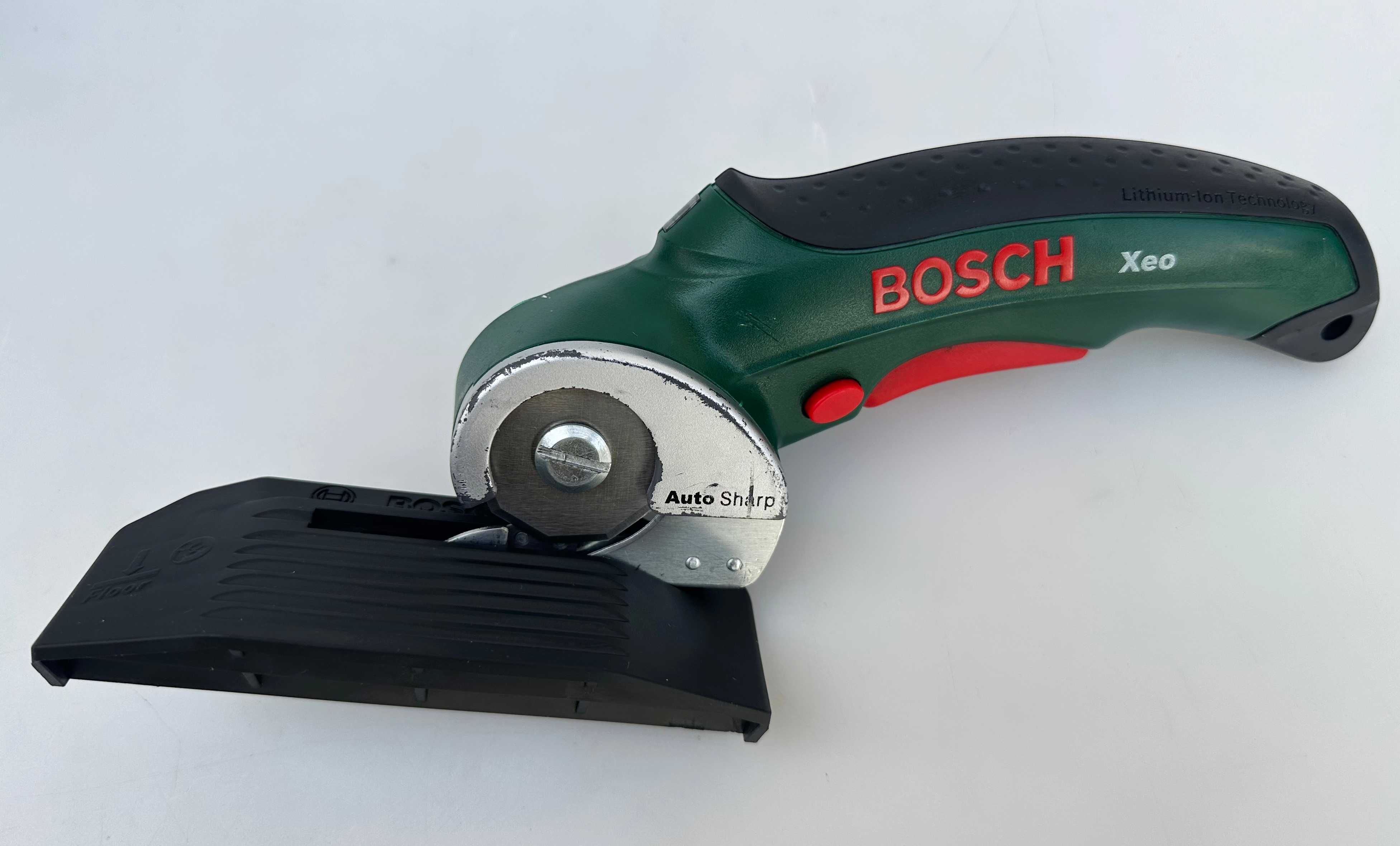 Bosch XEO - Универсална акумулаторна ножица 3.6V