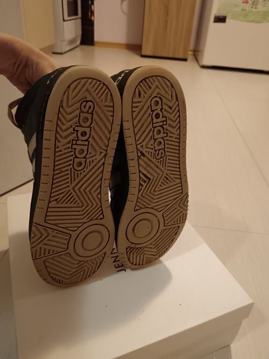 Есенно-зимни юношески кецове Adidas