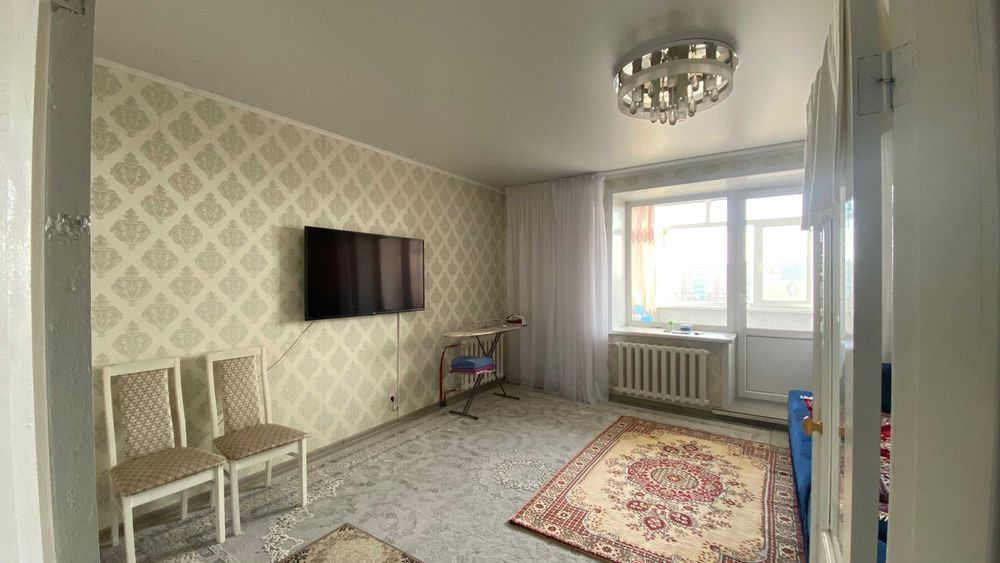 Продам 2-комн квартиру, Береке, средний этаж