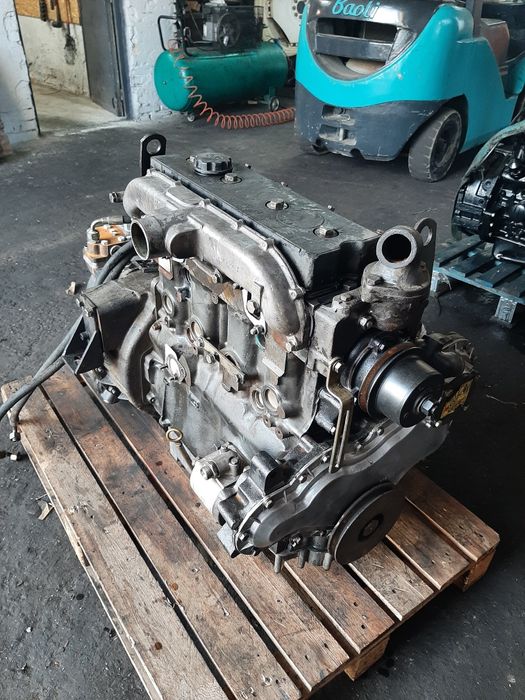 Vand motor Perkins și cutie Balkancar