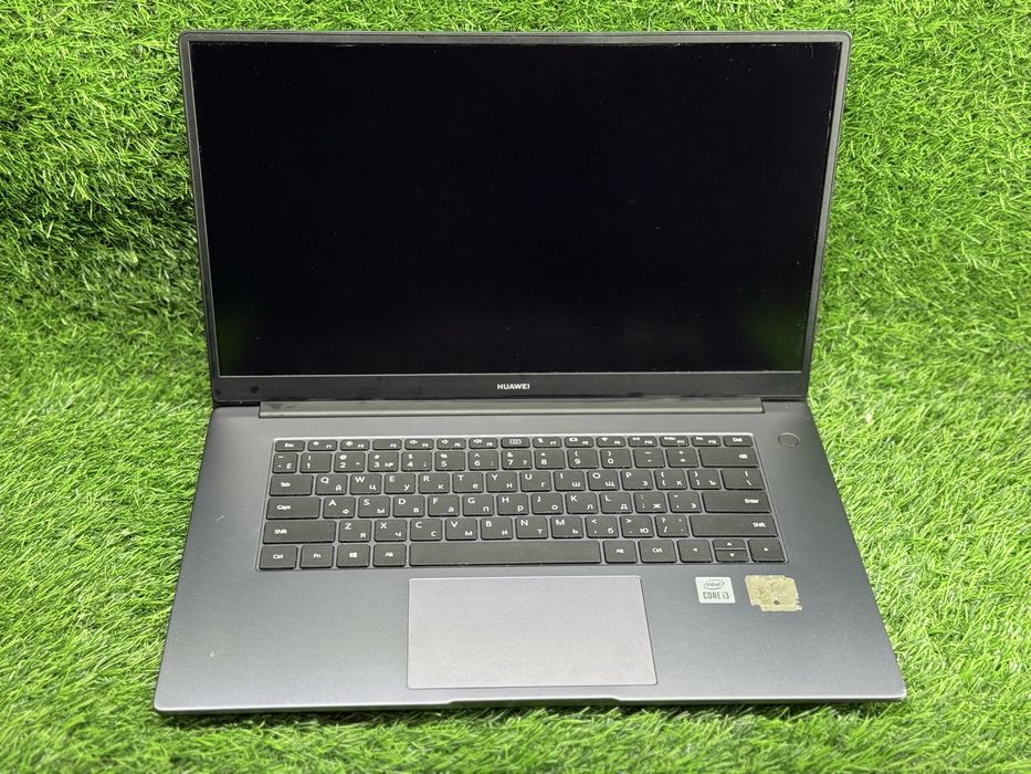 Ноутбук Huawei Core i3-10 / Ozu 8Gb/ Хуавей/Ломбард Даем деньги