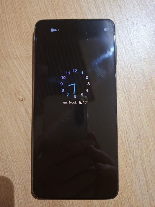 Vând Samsung Galaxy S21 Plus 5G