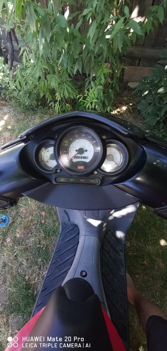 Scuter Aprilia RS