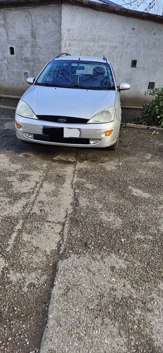 Vând Ford focus 1 ,disel 1.8Tddi