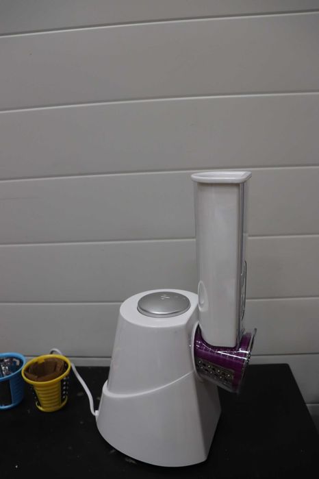 Мултифункционално електрическо ренде Clatronic "Multi Express" me 3604