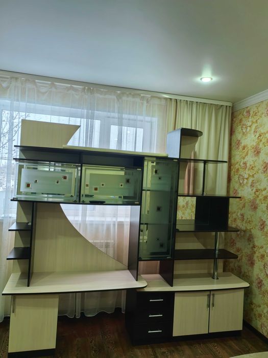 Продам стенку со шкафом