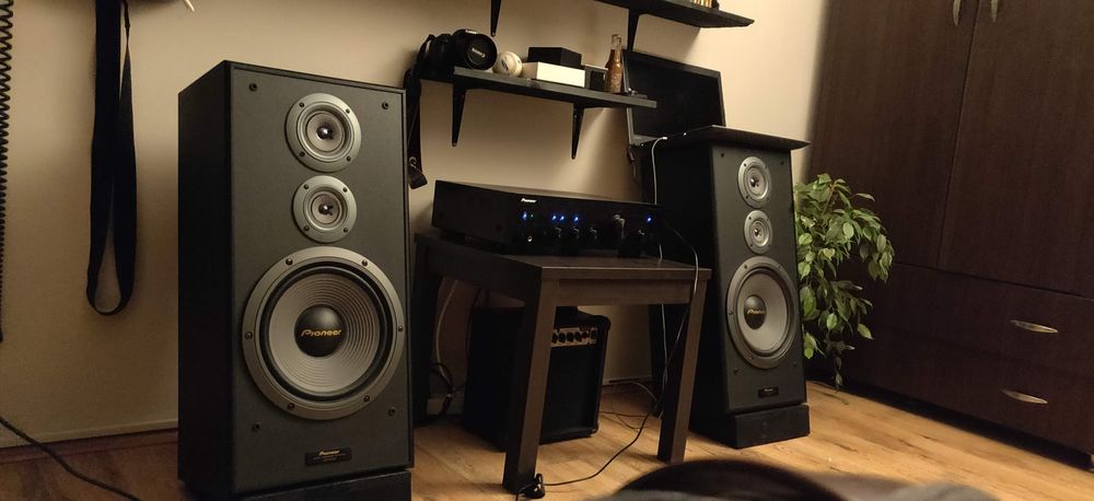 Ocazie. Boxe Pioneer CS7070+ amplificator