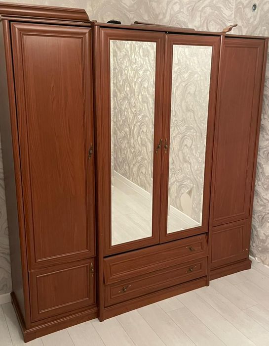 Шифоньер сатылады
