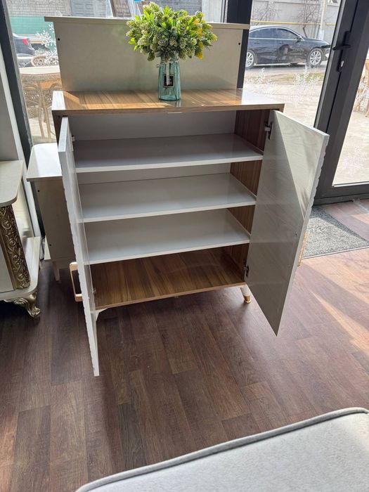 Podobuv Oyoq Kiyim Shkaf ПоДоБуВ