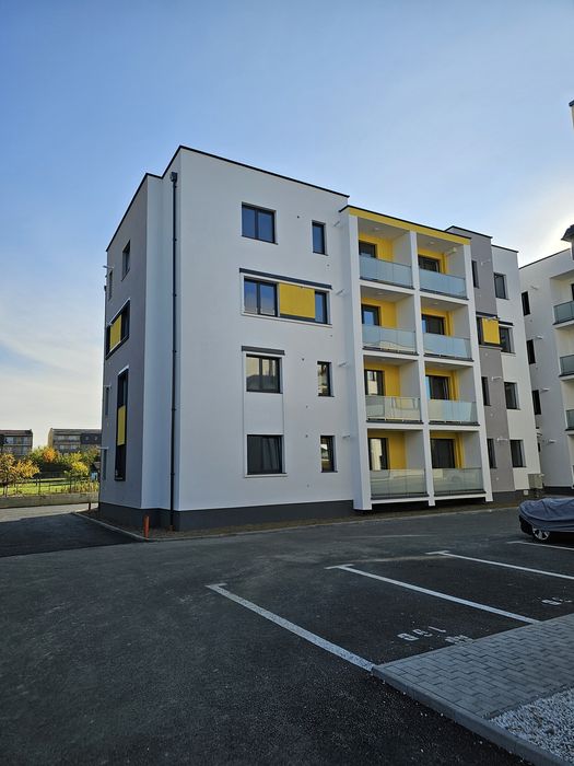 Vând apartament *Nou*