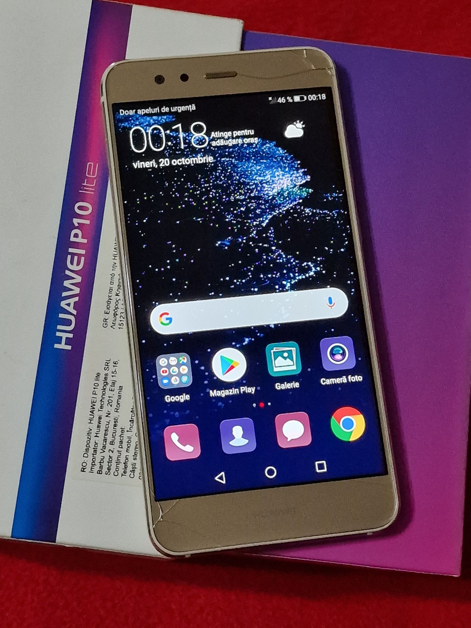 Huawei P10 Lite Gold 32Gb, Fisura pe fata sus și jos.