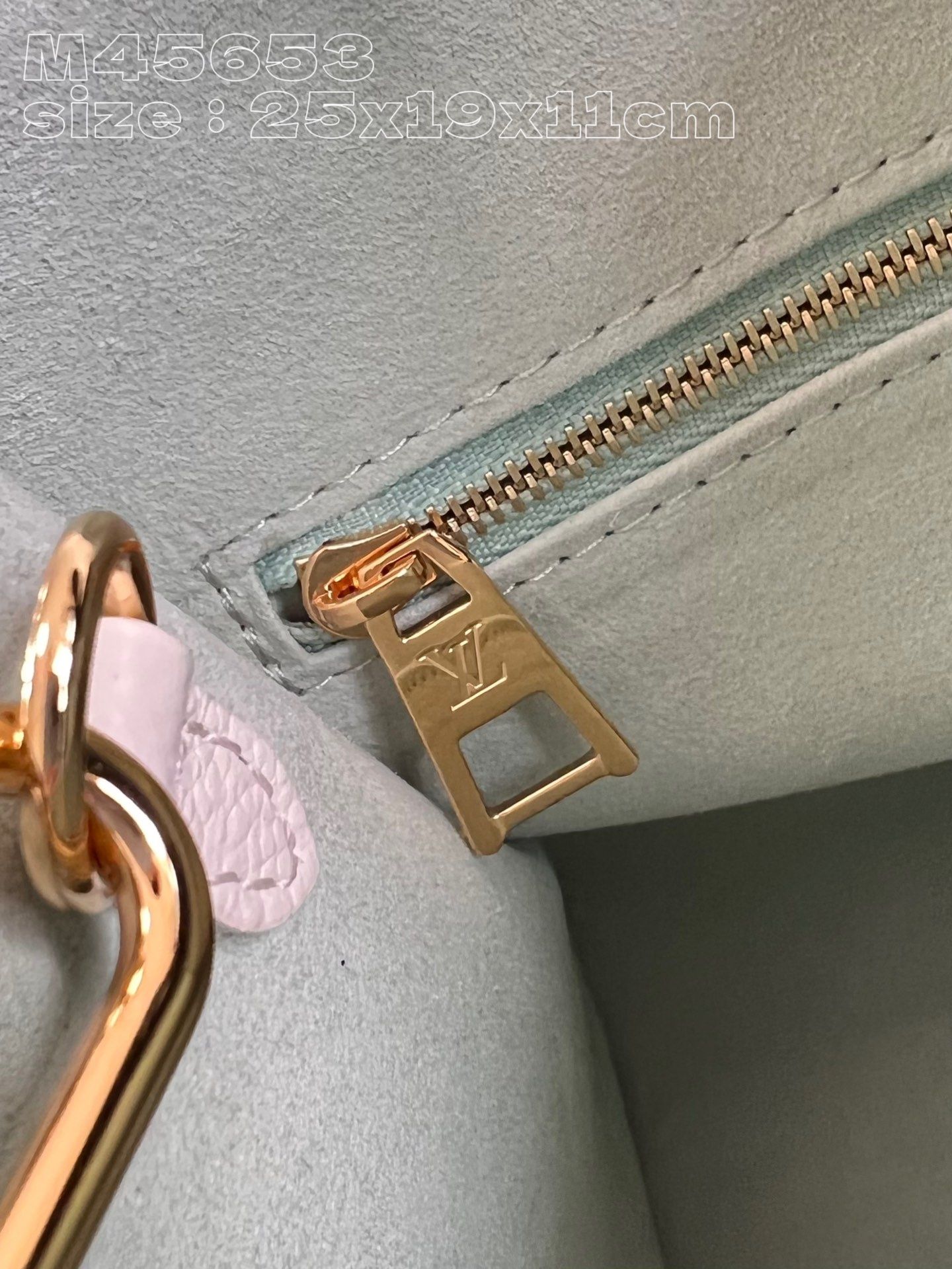 Geanta Louis Vuitton 25cm matcha, tip Premium