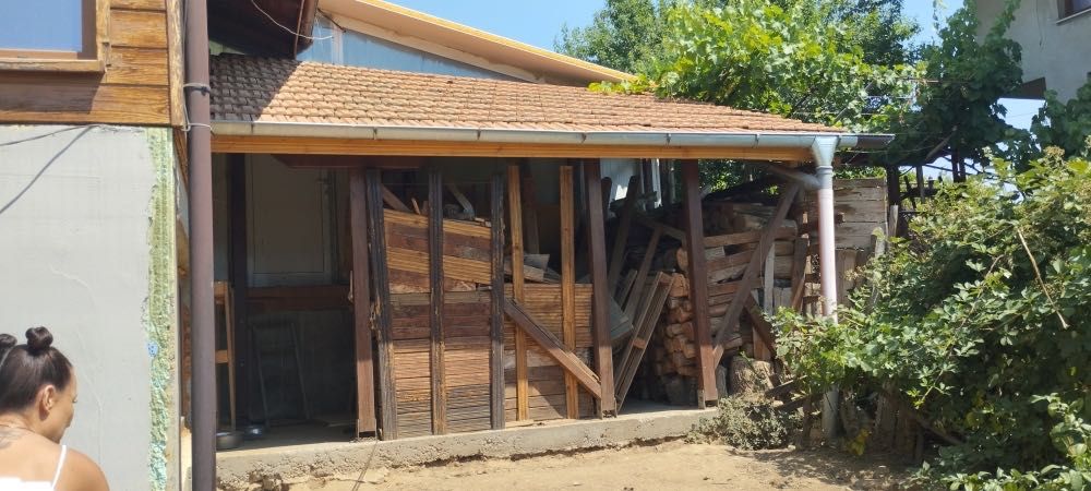 Продавам къща чрез ЧСИ