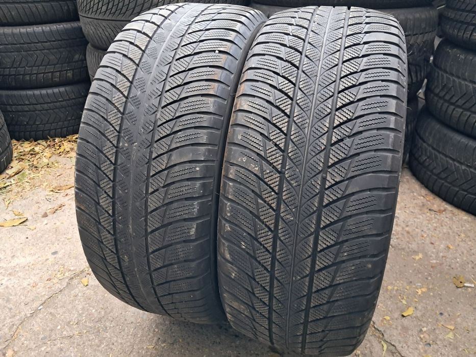 Anvelope second iarna 245 50 R19 Bridgestone *RSC RFT