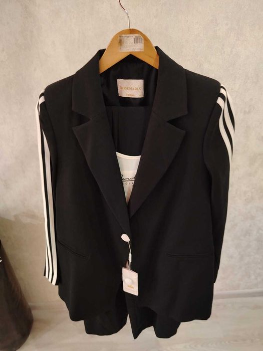 Продам костюм тройка, размер 46.