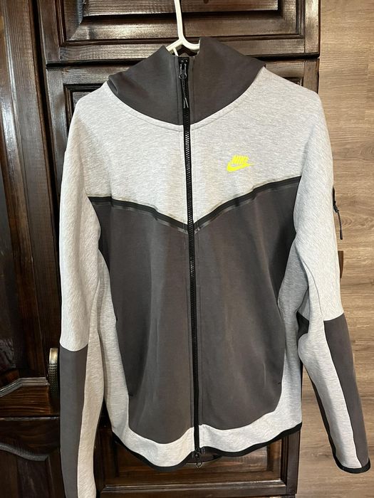 Nike tech fleece