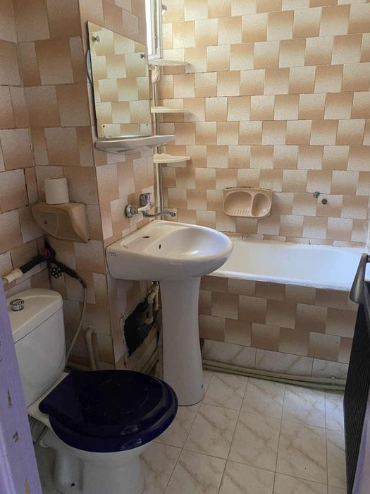 Apartament 2 camere, 44 m², etaj 3/4 – Aleea Plopilor, Târgu Jiu