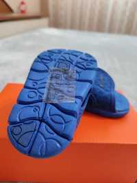 Чисто нови сандали Nike
