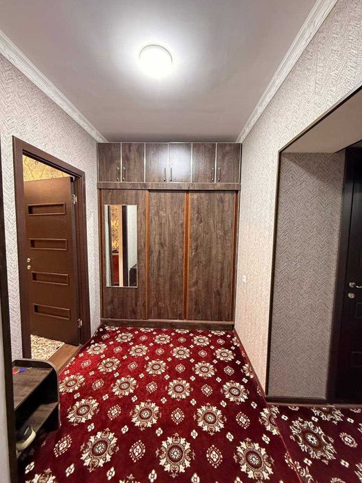 Продаётся 2х комн квартира на 2 этаже Ор-р 6 микрорайон Оазис