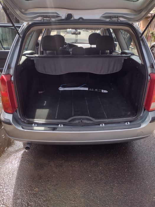 Vand Ford Focus 2005