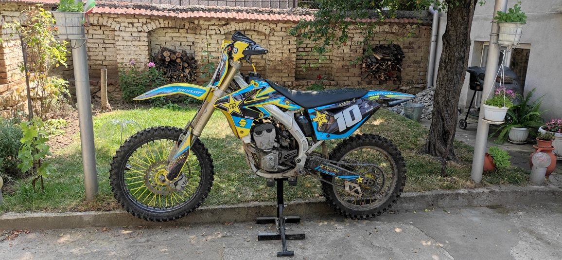 Suzuki RMZ 250 кубика