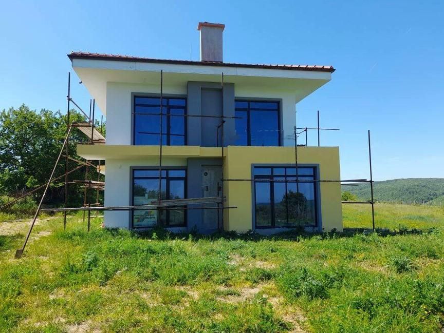 Продава се Къща в Бургас, Център - 224 кв.м за 670 €/кв.м - Снимка #1