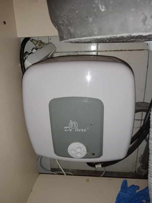 Продам водонагреватель