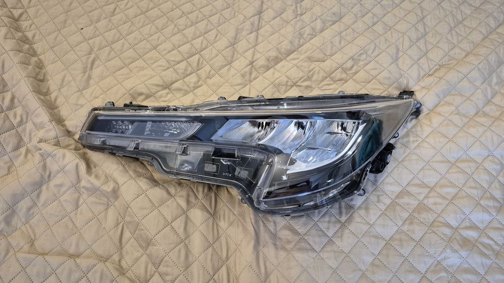 Far stânga Toyota Corolla, Suzuki Swace fabricație după 2024