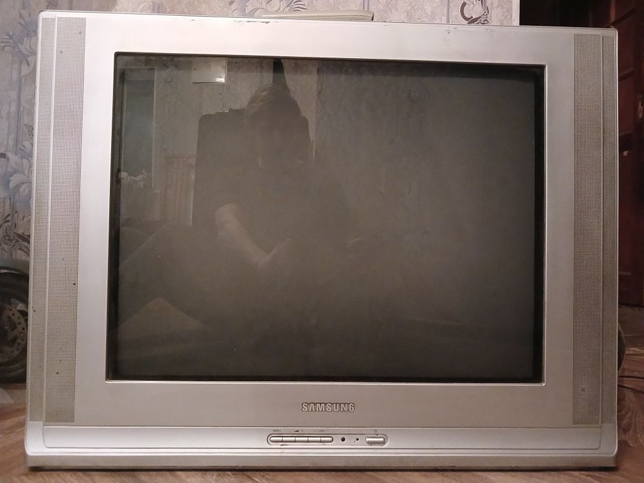 Телевизор Samsung cs2-9m16zqq