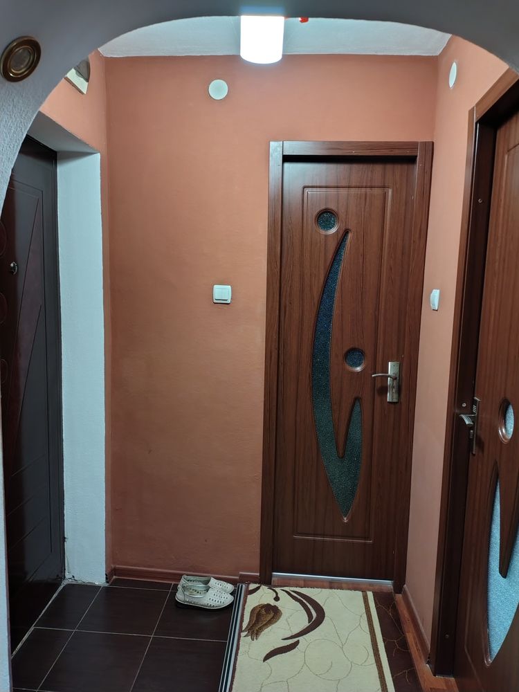 Apartament 2 camere - Targu Carbunesti