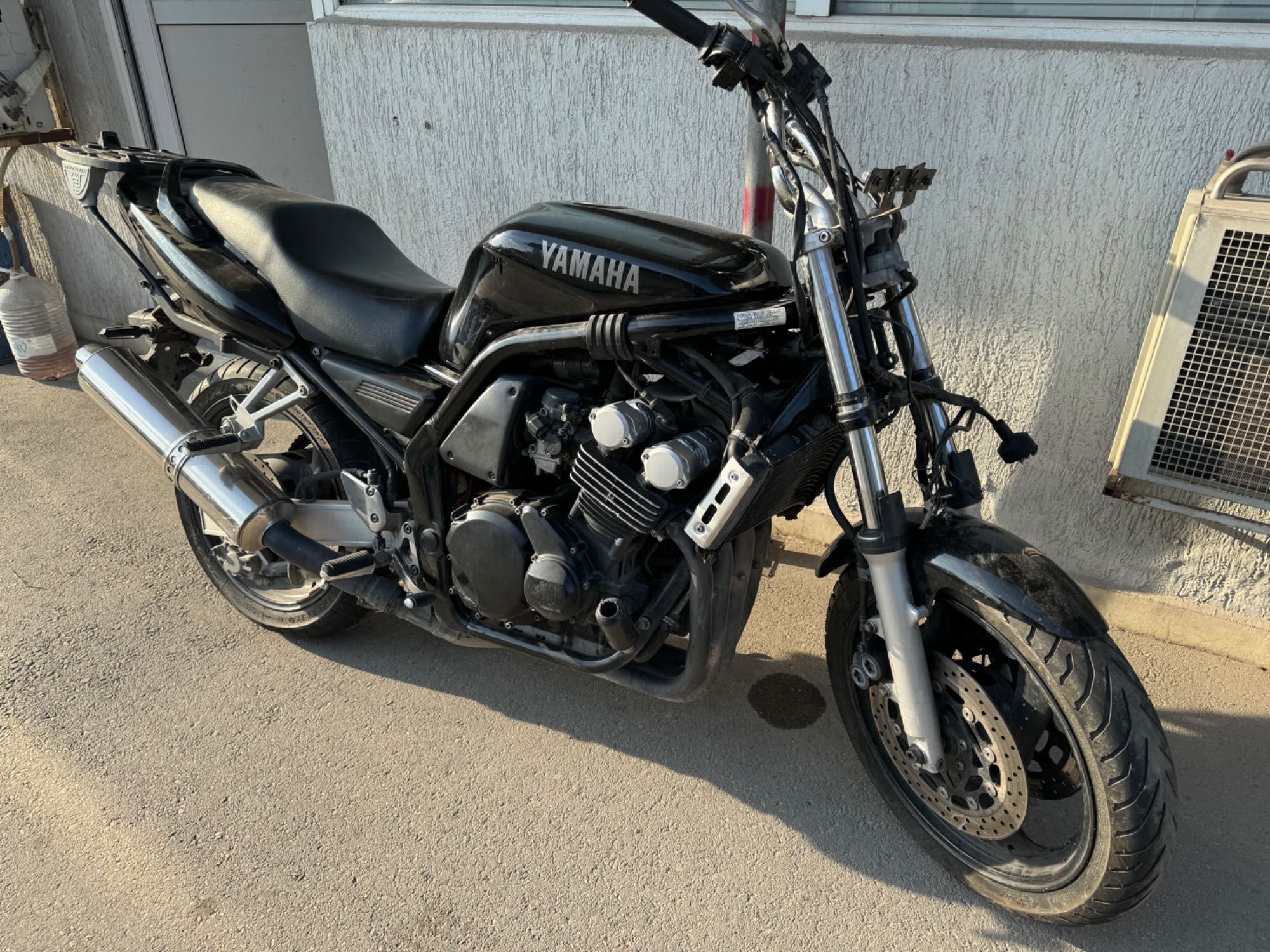 Yamaha Fazer 600 на ЧАСТИ