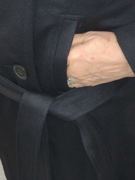 Луксозни дамски палта от кашмир на едро