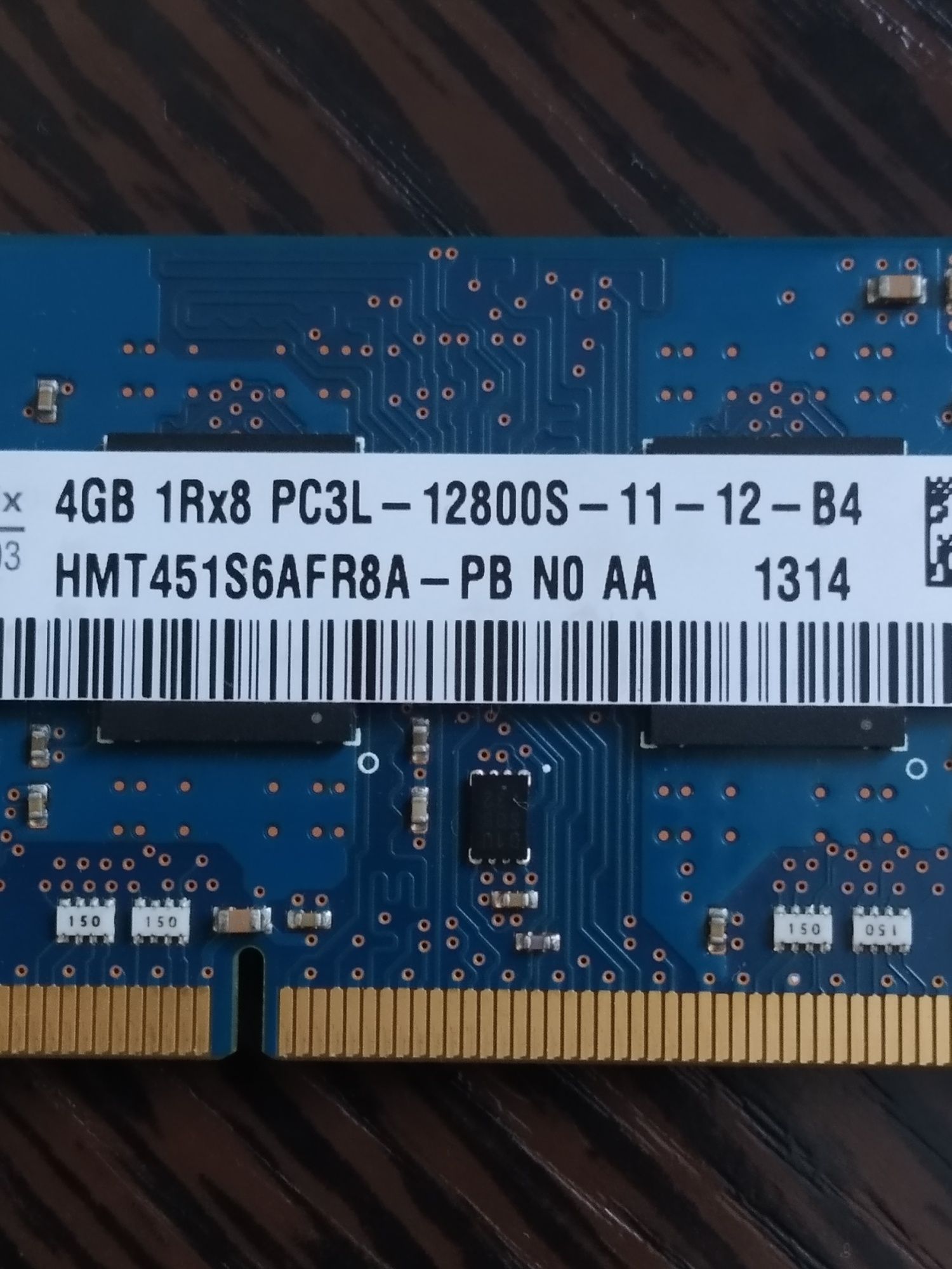 Оперативная память для нотбука 4гб DDR3L 1.35 вольт.