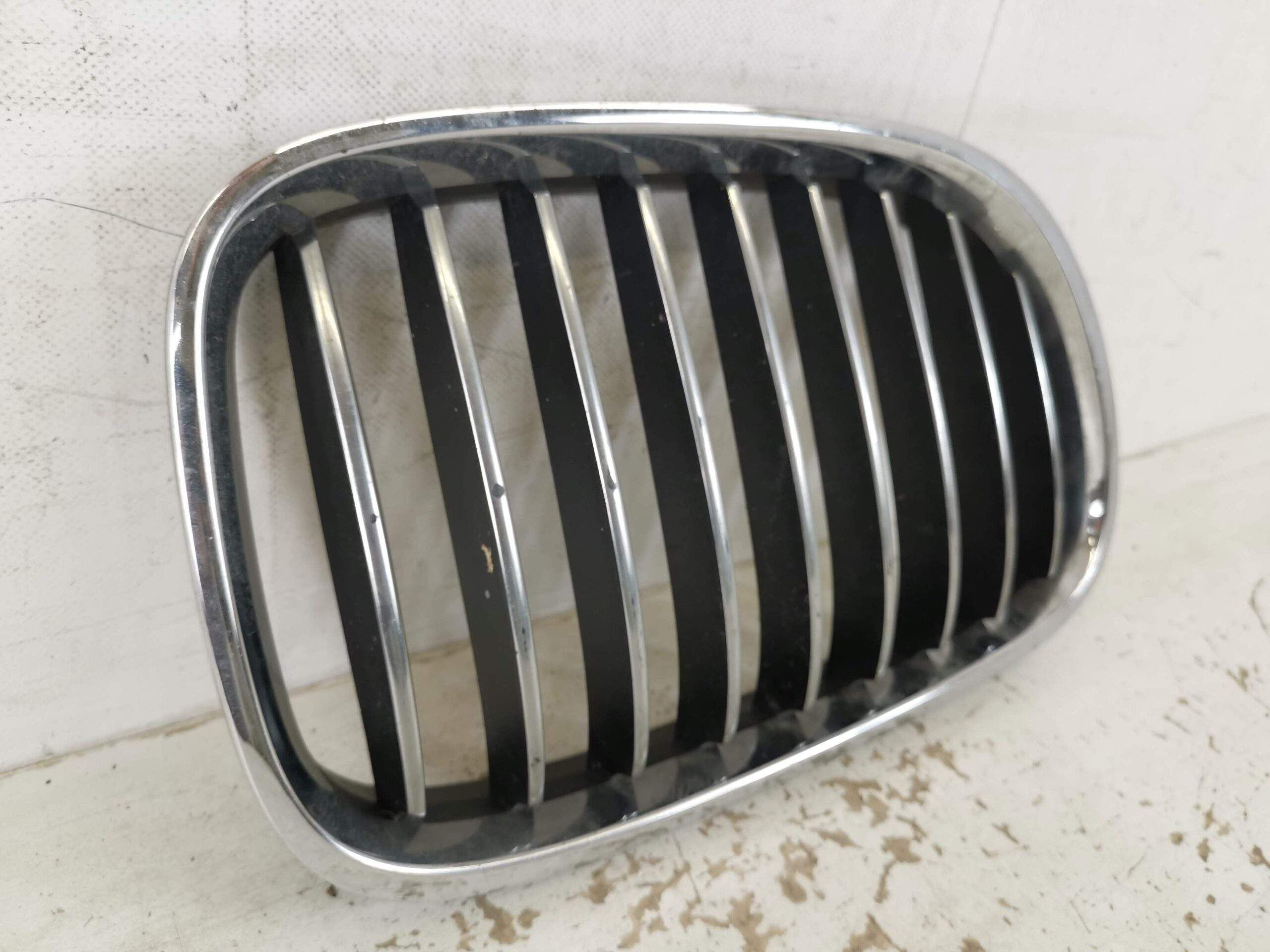БМВ Серия 7 / BMW Seria 7 F01/F02 [ - ] Оригинална предна решетка в до