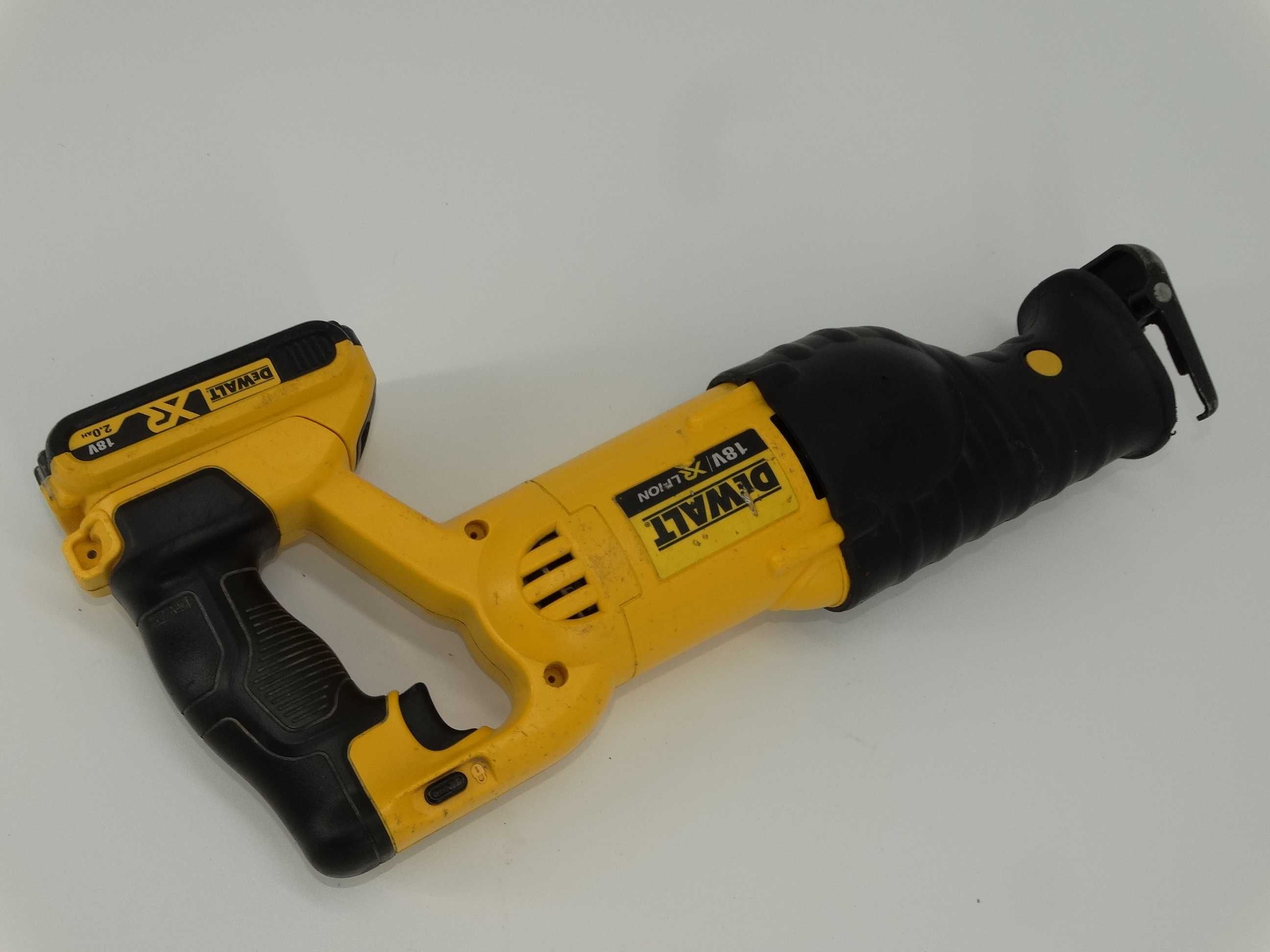 Dewalt DCS 380 / 2.0 ah - Саблен трион