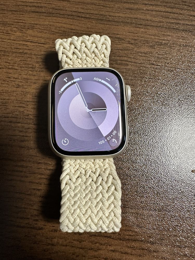 Apple Watch 7 41 mm. Starlight