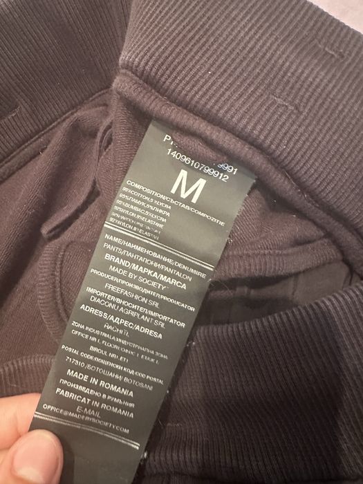 Pantaloni vagabond