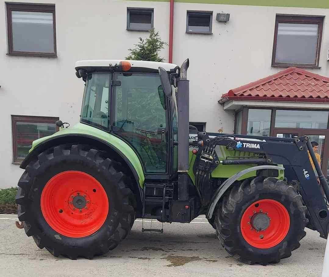 Tractor CLAAS Arion 640 CEBIS