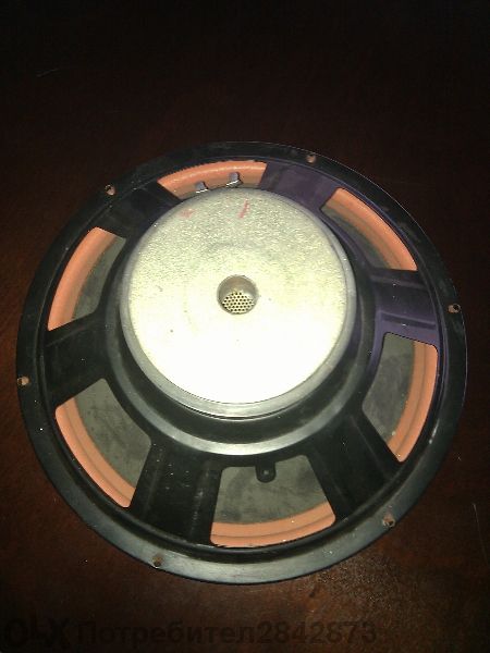 чисто нов 12 инчов бас и сд за кола