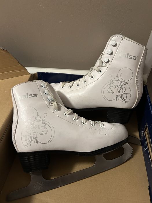 Продам коньки 33 р-р б/у